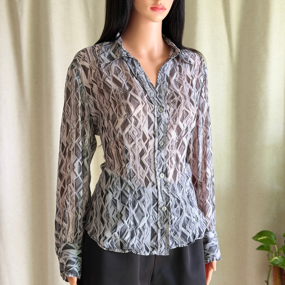 Chicos 100% Silk Sheer Geometric Abstract Print Button Down Blouse Grey Size 2
